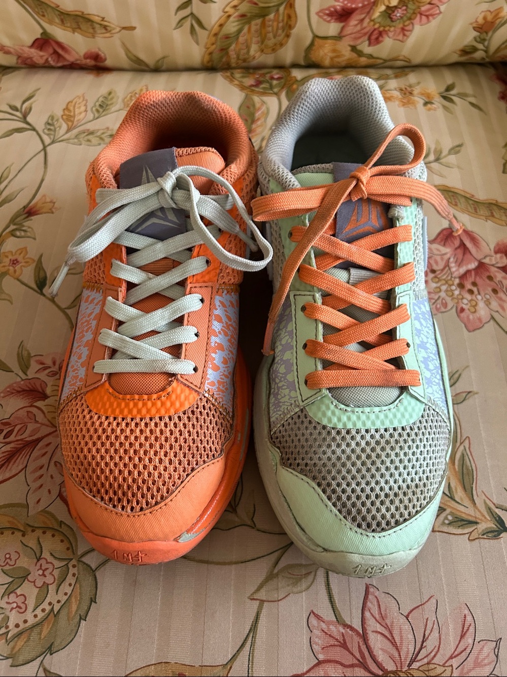 Nike JA 1 Mismatched Sneakers 4.5Y RARE